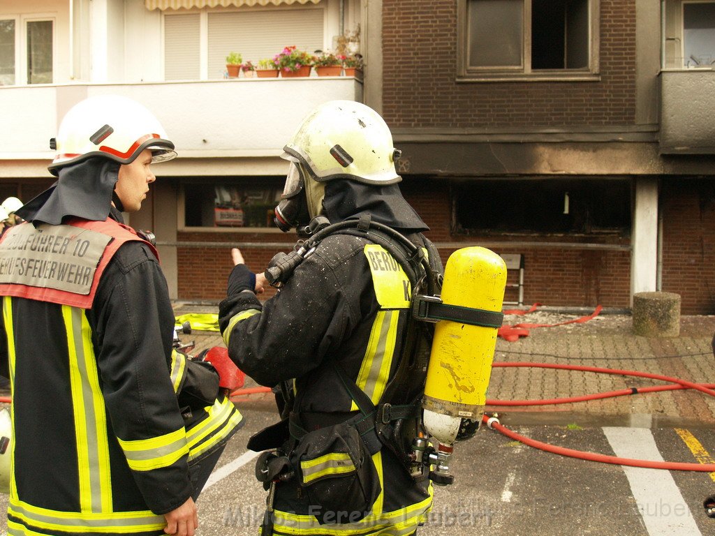 Feuer Koeln Gremberg Sauerlandstr P086.JPG